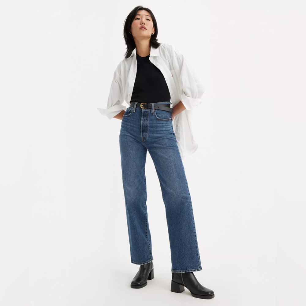 Levi's RIBCAGE STRAIGHT ANKLE WOMEN'S JEANS